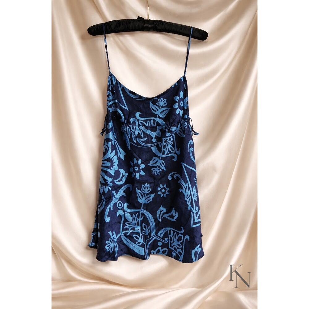 Victoria’s Secret 100% Silk Navy Blue Print Chemise • Side Tie • L • Vintage